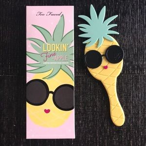 Too Faced Limited Edition Mirror